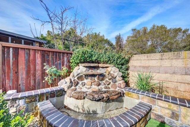 652 Greentree Cir, Fairfield, CA 94534