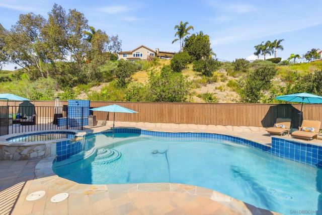 7386 Juncus, San Diego, CA 92129