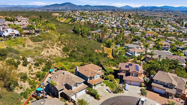7386 Juncus, San Diego, CA 92129
