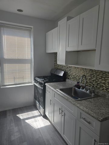 8423 14th Avenue, Brooklyn, NY 11228