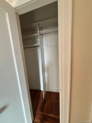 8423 14th Avenue, Brooklyn, NY 11228