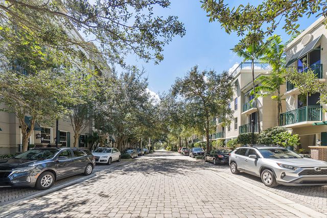 510 NW 84th Avenue 642, Plantation, FL 33324