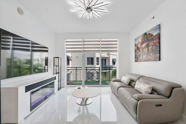 510 NW 84th Avenue 642, Plantation, FL 33324