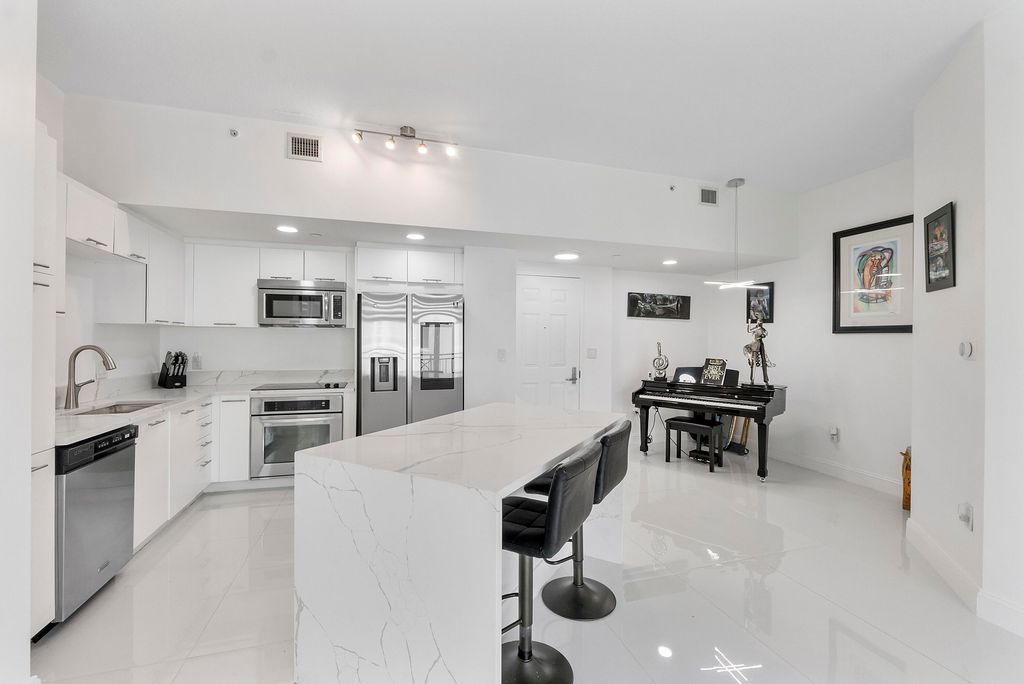 510 NW 84th Avenue 642, Plantation, FL 33324