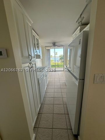 1801 S Flagler Dr 408, West Palm Beach, FL 33401