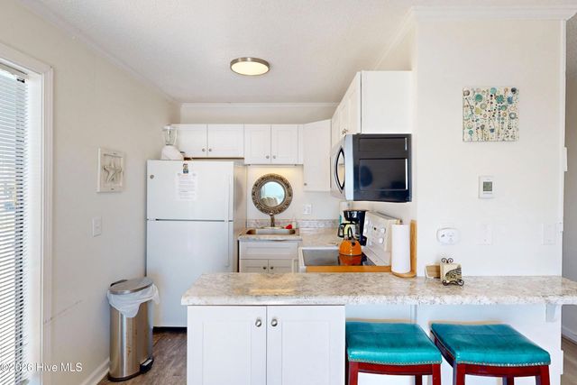 2264 New River Inlet Road Unit 109, Sneads Ferry, NC 28460