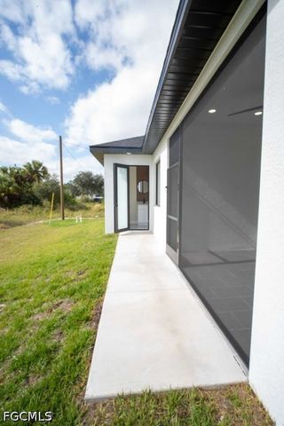 3806 E 18th ST, Lehigh Acres, FL 33972