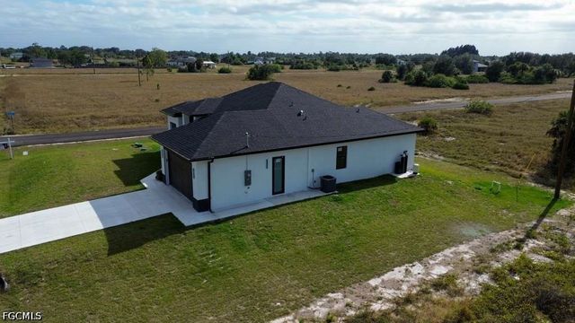 3806 E 18th ST, Lehigh Acres, FL 33972