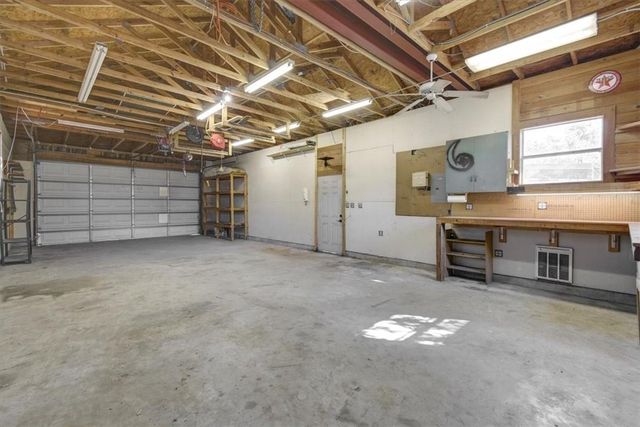 21415 Boggy Ford RD, Lago Vista, TX 78645