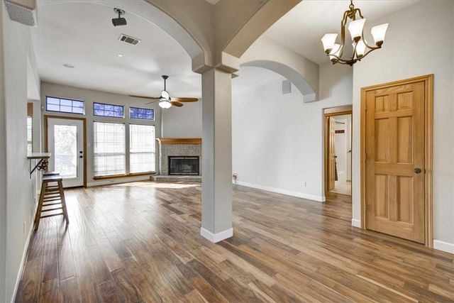 21415 Boggy Ford RD, Lago Vista, TX 78645