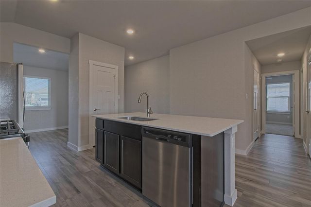 112 Halford RD, Georgetown, TX 78633