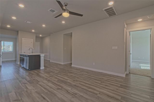 112 Halford RD, Georgetown, TX 78633