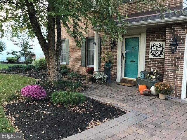 7 BUCK RUN, Mohnton, PA 19540