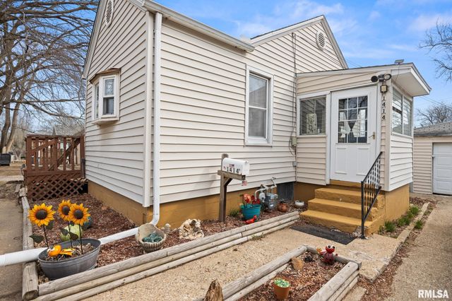 1414 BLACK Street, Pekin, IL 61554