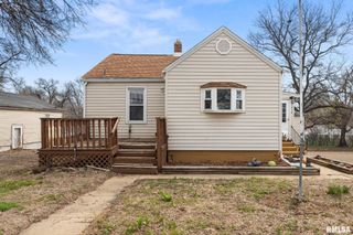 1414 BLACK Street, Pekin, IL 61554