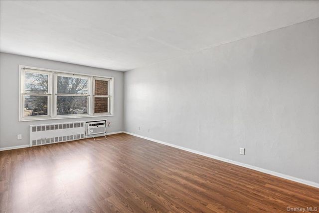 100 S. Ocean Avenue 2B, Freeport, NY 11520