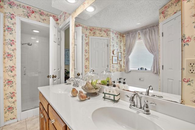 217 Harris Drive, Rockwall, TX 75087
