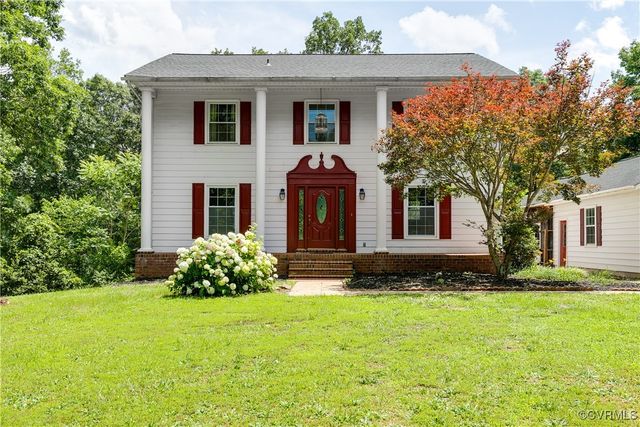 14261 Thomas Dr, Woodford, VA 22580