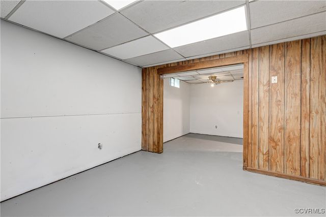 14261 Thomas Dr, Woodford, VA 22580