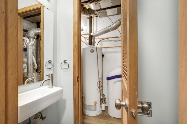 3628 Gershwin Lane N, Oakdale, MN 55128