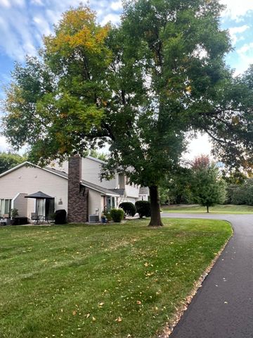 3628 Gershwin Lane N, Oakdale, MN 55128