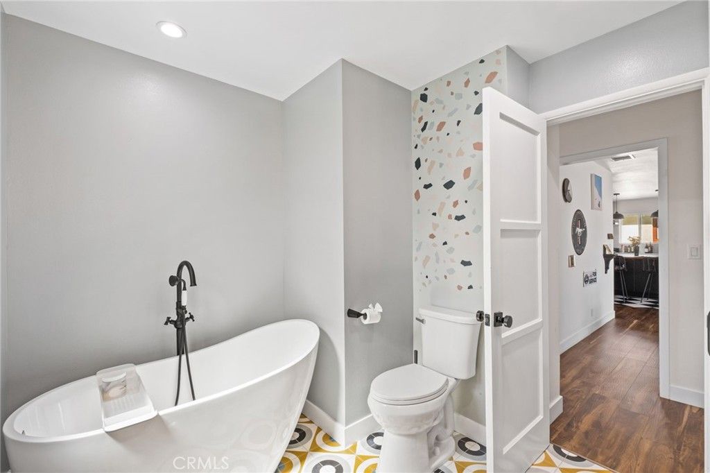 368 Vine, Upland, CA 91786 — photo 4