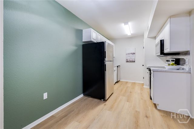 401 N Cromwell Road T-5, Savannah, GA 31410