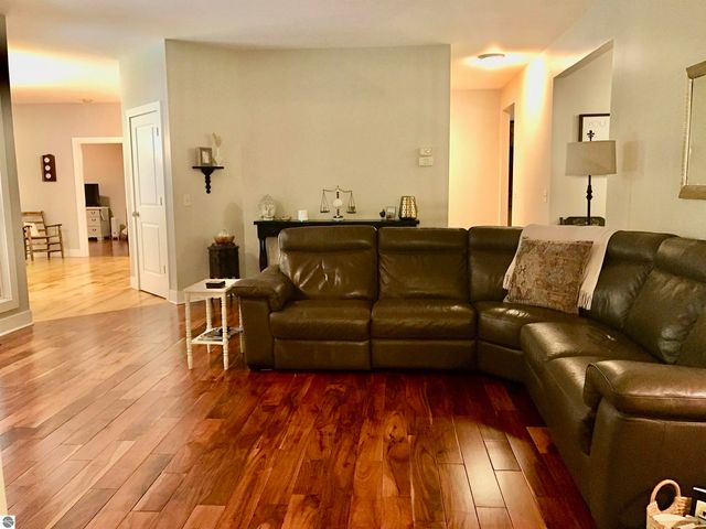 2233 Amber Lane # A, Mt Pleasant, MI 48858