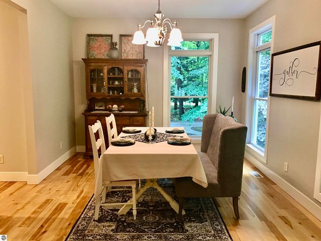 2233 Amber Lane # A, Mt Pleasant, MI 48858