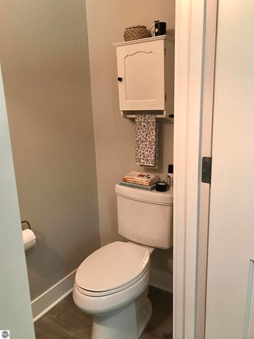 2233 Amber Lane # A, Mt Pleasant, MI 48858