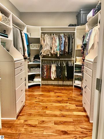 2233 Amber Lane # A, Mt Pleasant, MI 48858