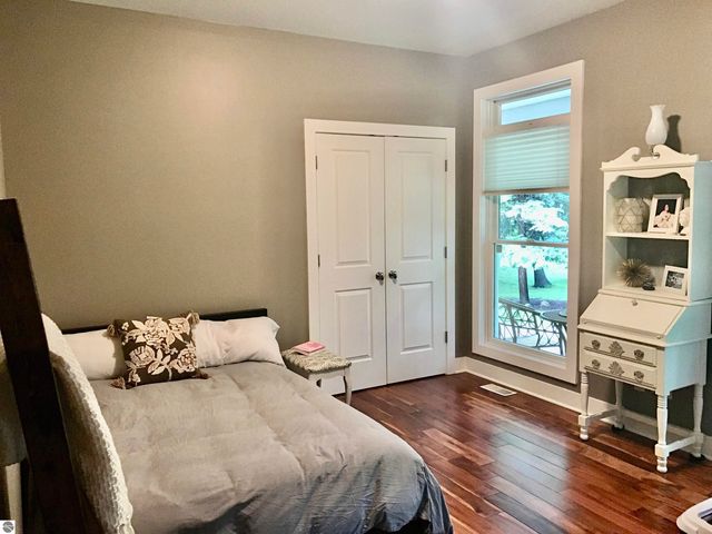 2233 Amber Lane # A, Mt Pleasant, MI 48858