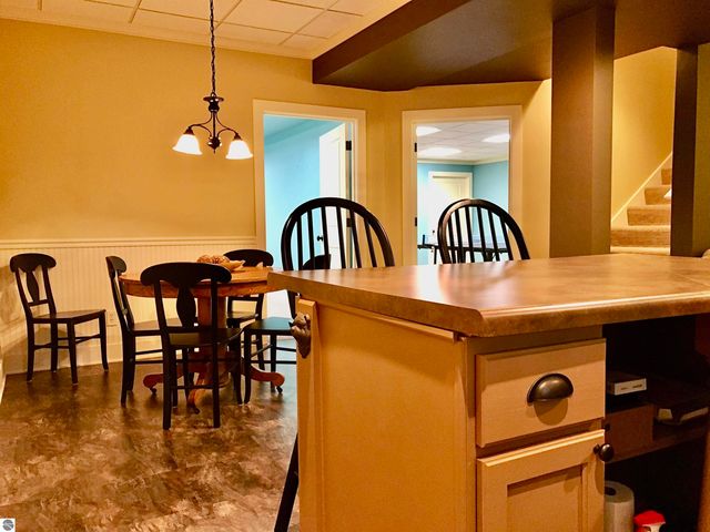 2233 Amber Lane # A, Mt Pleasant, MI 48858