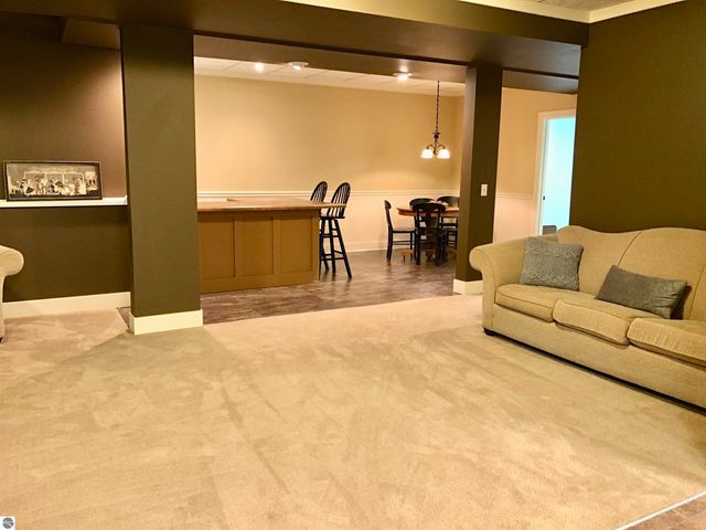 2233 Amber Lane # A, Mt Pleasant, MI 48858