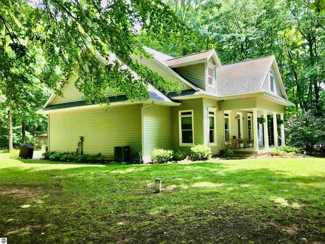 2233 Amber Lane # A, Mt Pleasant, MI 48858