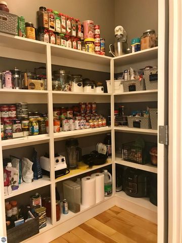 2233 Amber Lane # A, Mt Pleasant, MI 48858