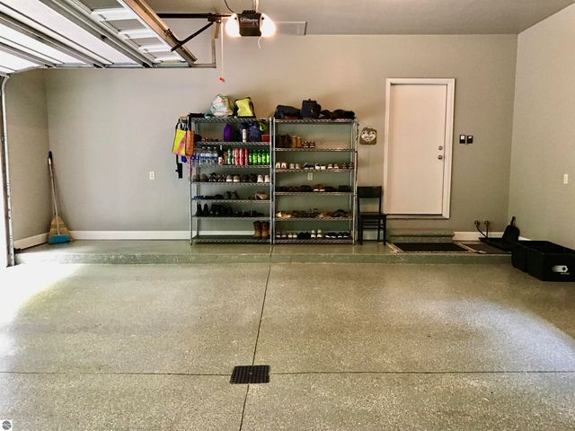 2233 Amber Lane # A, Mt Pleasant, MI 48858