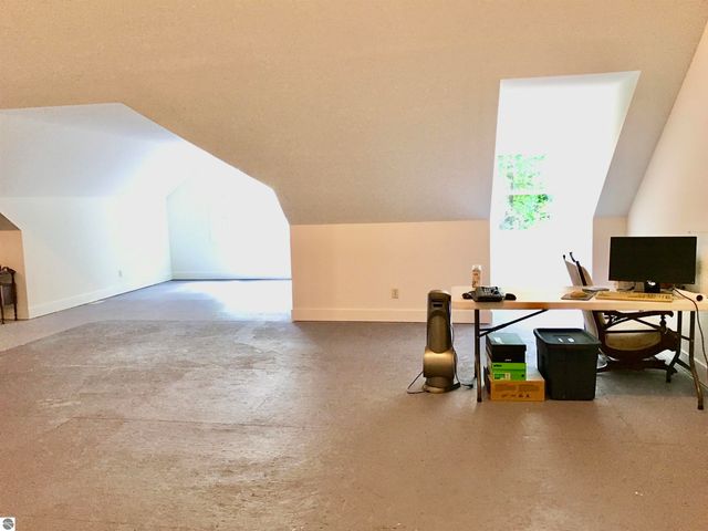 2233 Amber Lane # A, Mt Pleasant, MI 48858