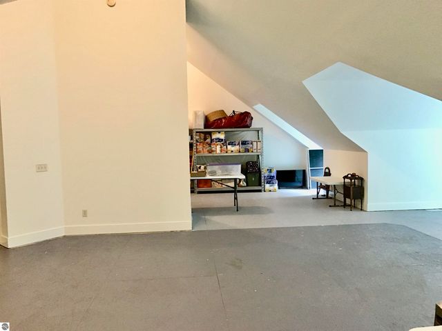 2233 Amber Lane # A, Mt Pleasant, MI 48858