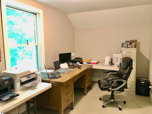 2233 Amber Lane # A, Mt Pleasant, MI 48858