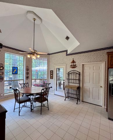 7154 E Fm 922, Valley View, TX 76272