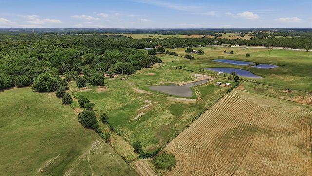 7154 E Fm 922, Valley View, TX 76272