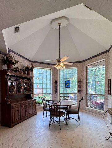 7154 E Fm 922, Valley View, TX 76272