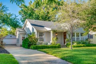 4321 El Campo Avenue, Fort Worth, TX 76107