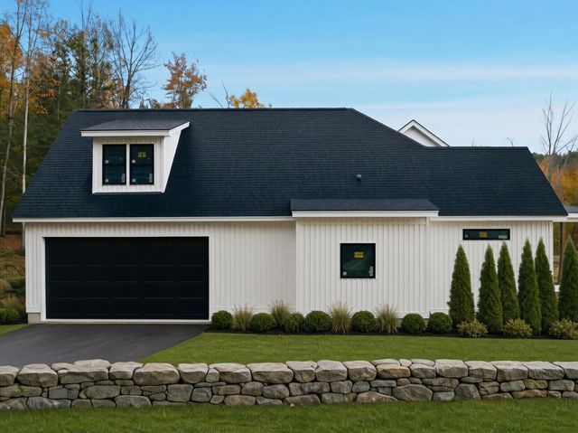 1 Jaytee Drive, Alton, NH 03809