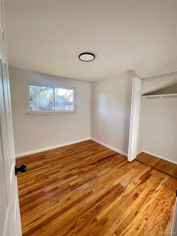 12017 Burtley Drive, Sterling Heights, MI 48313