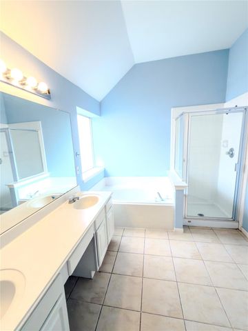 818 Presley Way, Sugar Land, TX 77479