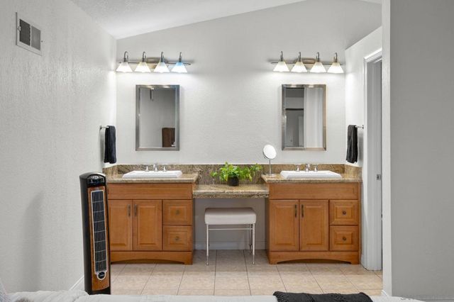 77881 Woodhaven Dr N, Palm Desert, CA 92211