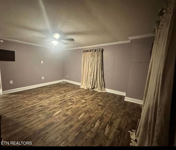 120 7th St, Calhoun, TN 37309