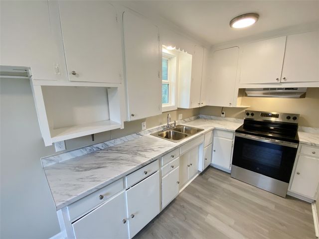 3658 Bellaire Avenue, Shreveport, LA 71109